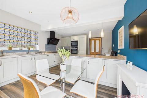 undefined, Darland Lane, Rossett