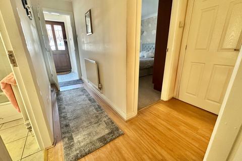 2 bedroom semi-detached bungalow for sale, Wardlow Close, Wolverhampton WV4