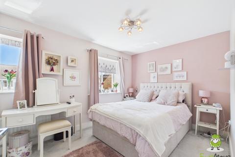 7 Denarii Drive, Chineham, Basingstoke, RG24 8BL