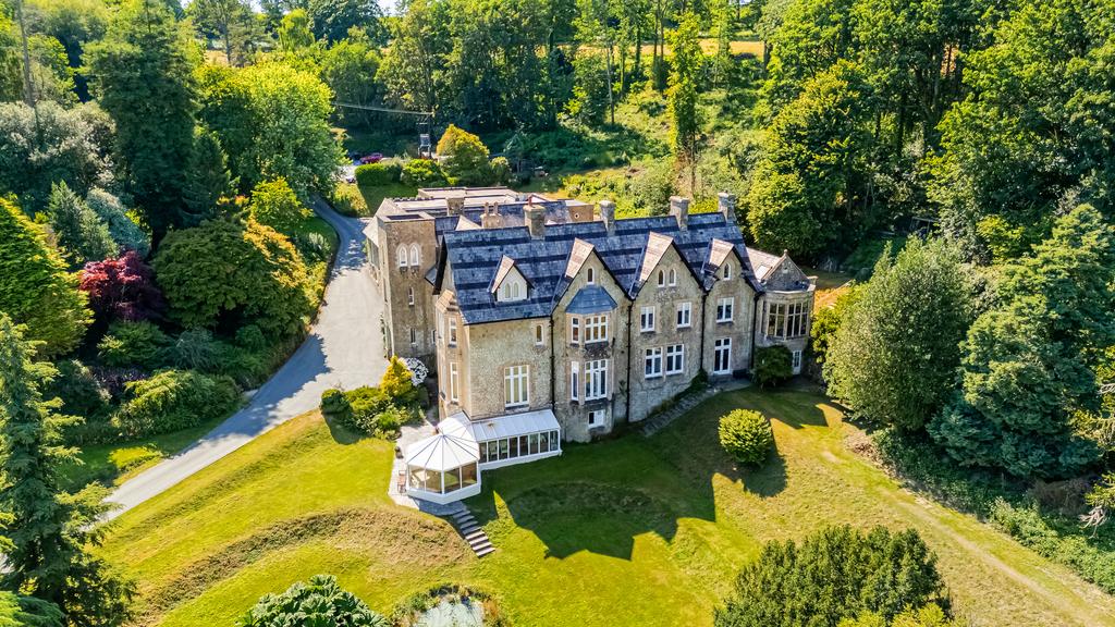 A01 - 12 Sheplegh Court Blackawton - 250711