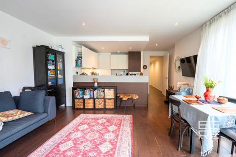 2 bedroom flat for sale, 12 Baltimore Wharf, London E14