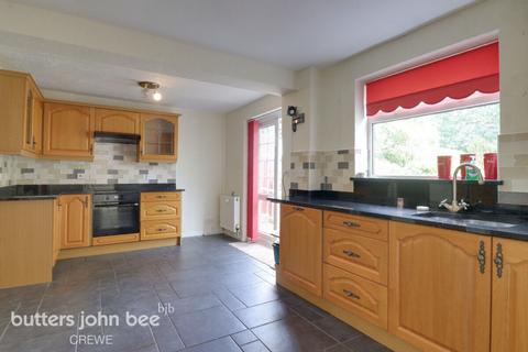 4 bedroom detached house for sale, Stephenson Drive, Crewe
