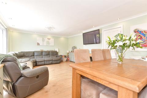 7 - 9 Cliff Drive, Warden, Sheerness, ME12 4PJ