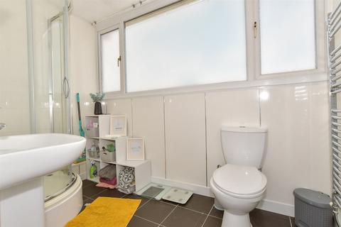 7 - 9 Cliff Drive, Warden, Sheerness, ME12 4PJ