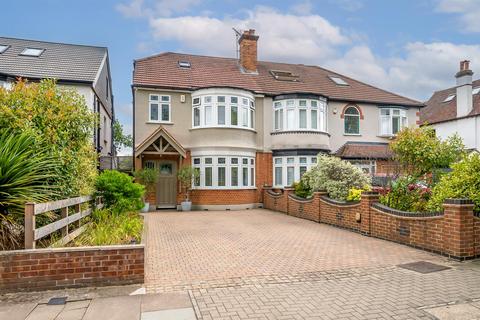 4 bedroom semi-detached house for sale, Ravensbourne Avenue, Shortlands, Bromley, BR2