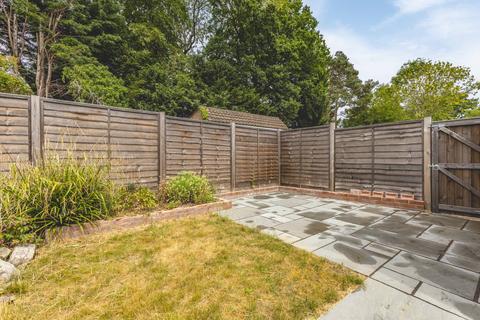 undefined, Pennylets Green, Stoke Poges SL2