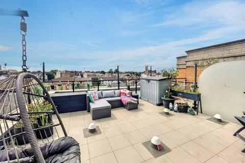 2 bedroom flat for sale, Bournemouth