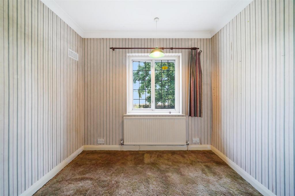 42 Pebworth Road - pg DJe Sl Fglm6 MSPUdoof.jpg