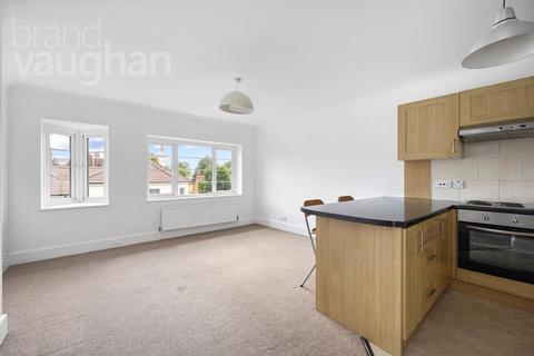 2 bedroom flat for sale, High Street, Hurstpierpoint, Hassocks, West Sussex, BN6