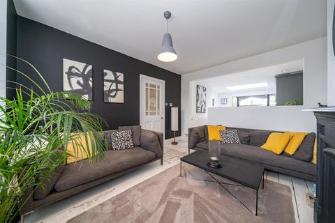 undefined, Corner Hall Avenue, Hemel Hempstead, Hertfordshire, HP3 9EE