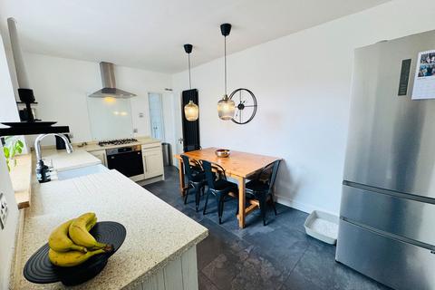 139 Bridgend Road, Maesteg, CF34 0NE