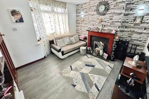 3 bedroom terraced house for sale, Hempstalls Lane, Staffordshire ST5