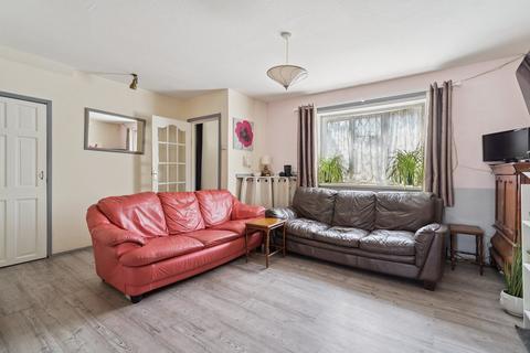 undefined, Rogers Lane, Slough SL2