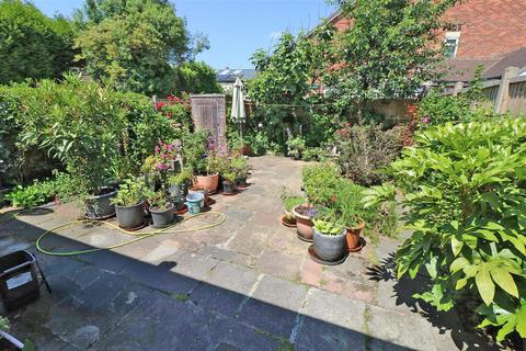 undefined, Mill Hill NW7