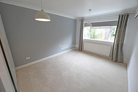 undefined, Mill Hill NW7