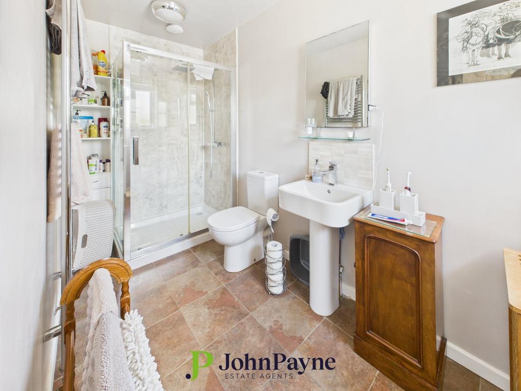 En Suite Shower Room