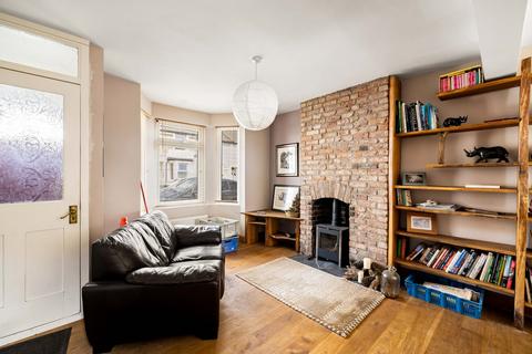 2 bedroom terraced house for sale, Heathfield Avenue, Dover, CT16