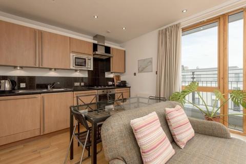undefined, 39/17 Gardner’s Crescent, Edinburgh EH3 8DG