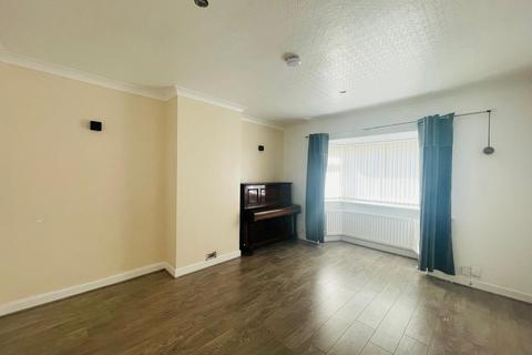 3 bedroom semi-detached house for sale, Beverley Road, West Bromwich, B71