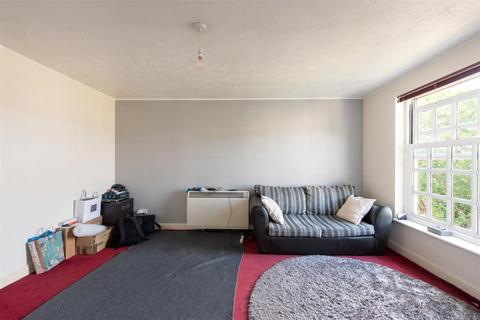 undefined, Leigh Hunt Drive, London N14