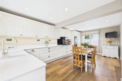 4 bedroom semi-detached house for sale, King Row, Thetford IP25
