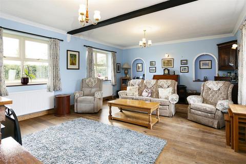 4 bedroom detached bungalow for sale, Bolton, York