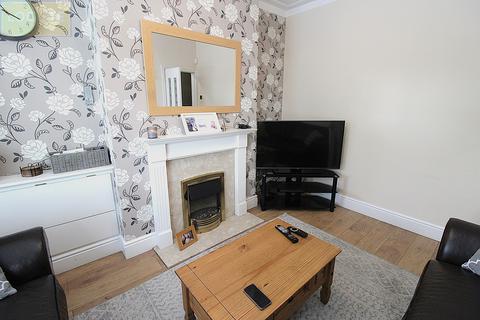 3 bedroom terraced house for sale, Woodsend Road, Flixton