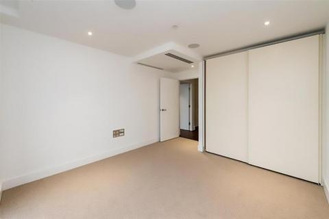 undefined, Central Avenue, London SW6