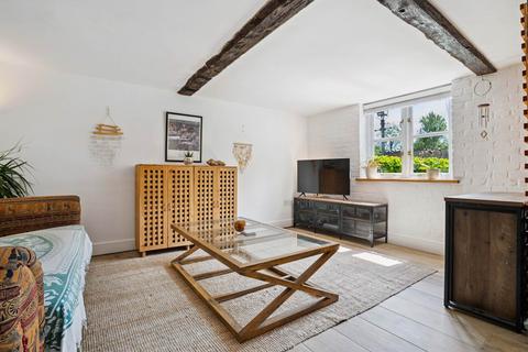 undefined, Five Alls Court, Marlborough, SN8 1BA