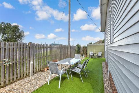 2 bedroom park home for sale, Faversham Road, Seasalter, Whitstable, Kent