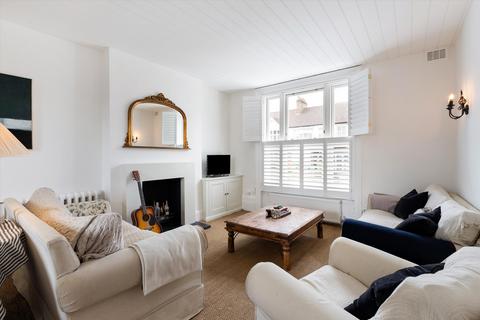 undefined, Trinity Road, London, SW17