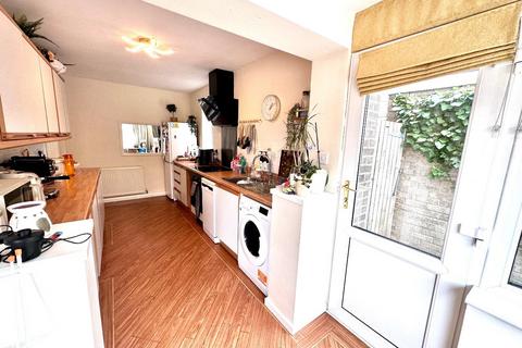 3 bedroom detached house for sale, Shannon Drive, Outlane, Huddersfield
