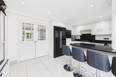 22 Aldsworth Close, Gateshead, NE9 7PG