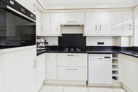 22 Aldsworth Close, Gateshead, NE9 7PG