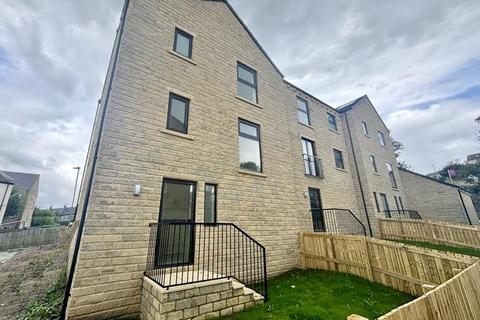 undefined, Kinder Close, Bradford BD13