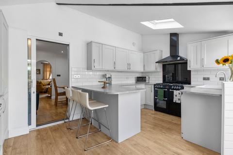 5 bedroom semi-detached house for sale, Piltdown Rise, Uckfield, East Sussex, TN22