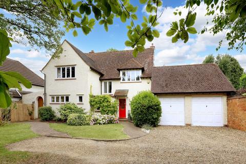 6 bedroom detached house for sale, Gregories Road, Beaconsfield, Buckinghamshire, HP9