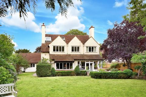 6 bedroom detached house for sale, Gregories Road, Beaconsfield, Buckinghamshire, HP9