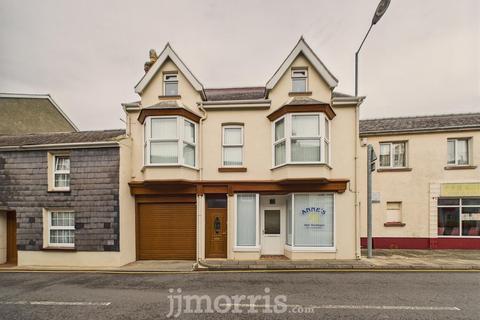 62 West Street, Fishguard