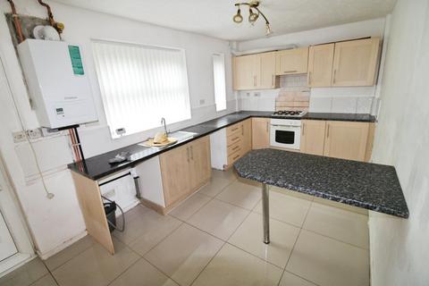 3 bedroom terraced house to rent, City Road, South Yorkshire S2