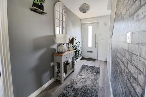 2 The Brook, Purton, Swindon, SN5 4GB