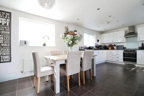 2 The Brook, Purton, Swindon, SN5 4GB