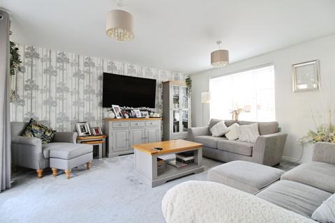 2 The Brook, Purton, Swindon, SN5 4GB