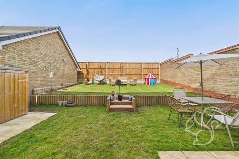 4 bedroom detached house for sale, Galleon Road, Stowmarket IP14