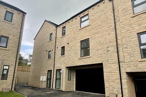 Kinder Close, Bradford BD13