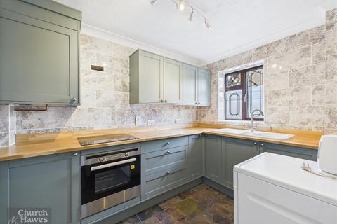 3 bedroom detached bungalow for sale, Rurik Court, Maldon
