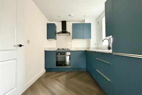 undefined, Kinder Close, Bradford BD13