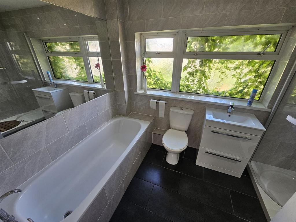 Bathroom W.C.