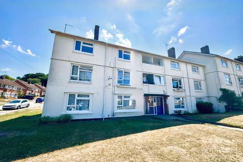 6 Holmsley Close, Southampton, SO18 5HD