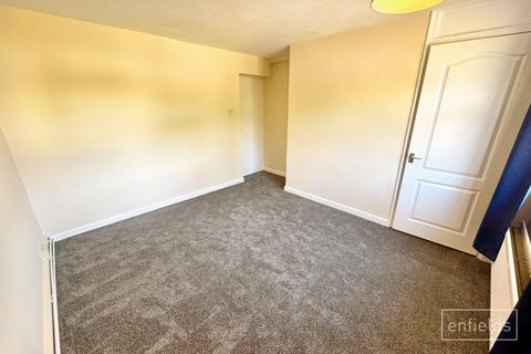 6 Holmsley Close, Southampton, SO18 5HD